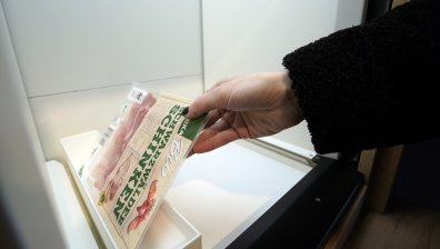 Вече пазят сиренето и месото с магнити срещу кражба - къде и защо?
