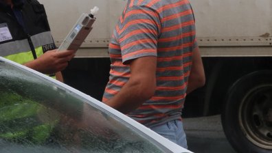 Хванаха пиян шофьор във Вършец, нямал книжка, а колата била без номера