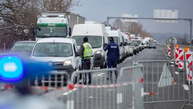 Нова мярка: Забраняват пътуването по Великден без основателна причина (обновена)