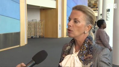 Е. Возенберг: Турция няма да спре бежанците без контрол от ЕС
