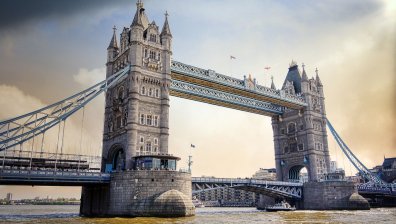 Само 12 страни в британския зелен списък за пътувания, България не е сред тях