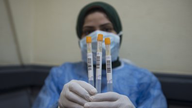 И мъж от Троян е с коронавирус, 1500 души у нас са под карантина