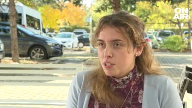 "Сама трябва да плащам, за да работя": Еднакви удръжки, различни права за хората на граждански договор