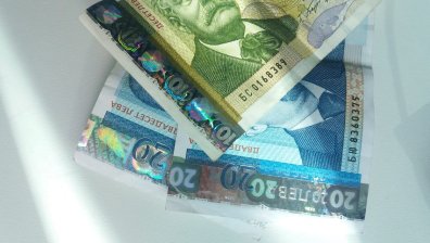 За подкуп от 10 лв.: Осъдиха шофьор на пробация и 250 лв. разходи