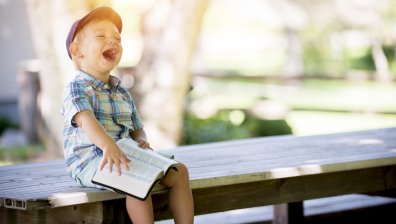 Кога най-рано можем да забележим хумор при малките деца?