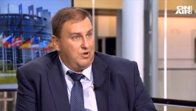 Eмил Радев: Орбан сбърка, че не направи компромис