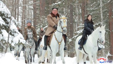 Северна Корея ще изпрати коледен подарък на САЩ