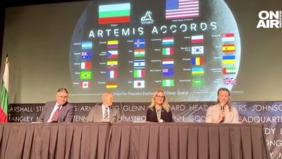 България подписа с НАСА споразумение по космическото сътрудничество "Артемида"