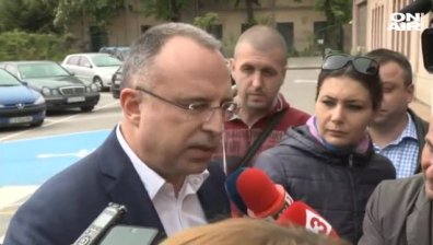 Порожанов готов да подаде оставка, ако Борисов му я поиска