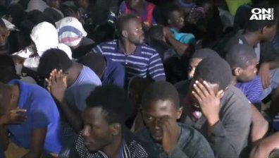 Полицаи и мигранти влязоха в сблъсъци по границата между Босна и Хърватия
