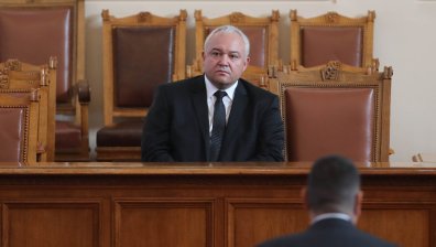 Ще изплуват интересни имена? Европрокуратурата наблюдава корупционни дела срещу наши политици