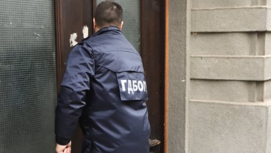 Гледат мерките за неотклонение на арестуваните за детска порнография