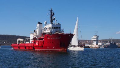 Посрещнаха кораба "Св.Св. Кирил и Методий" във Варна, а на борда - риби от Антарктида