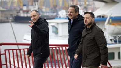 ЕС осъди руската атака в Одеса при срещата на Мицотакис със Зеленски