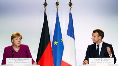 Меркел разкритикува Макрон в защита на НАТО