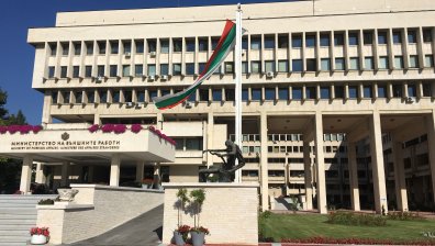 МВнР: Влизането с взлом в българското консулство в Дубай се оказа инсценировка