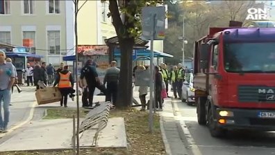 Предложение: Да се монтират обезопасителни колчета по спирките във Варна