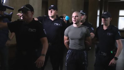 Полицай "взима" свободата на прокурорския син, издал го, че не спазва домашния арест