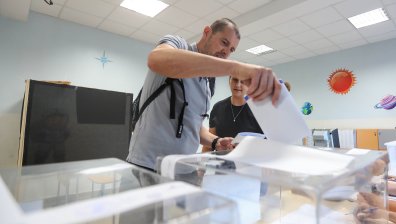 ЦИК при 50,96% обработени протоколи: ПП-ДБ обърнаха ДПС, разликата е минимална