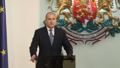 Радев: Да се води война с купения вот, проектът ми за Конституция е много сериозен