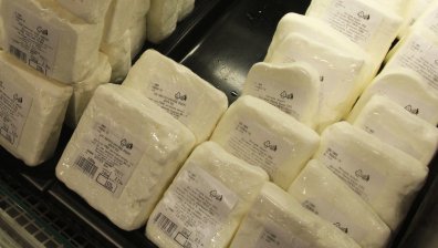 Спад в продажбите на сирене и кашкавал - при цена от 18 лв., в магазина стига 34 лв.