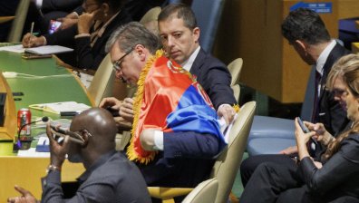 Резолюцията на ООН за Сребреница разгневи Сърбия, Вучич предвиди нестабилност