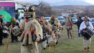 Магията на кукерските игри оживя в Симитли