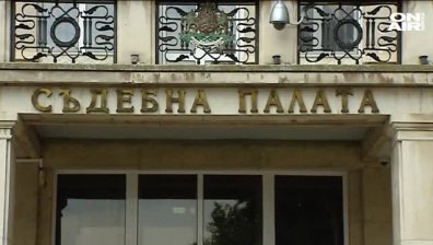 Един от задържаните варненски надзиратели остава в ареста