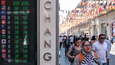 Инфлацията в Турция скочи с над 60% след поскъпването на петрола