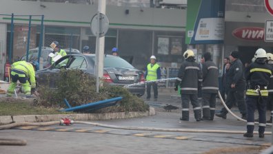Махат врязалата се в бензиностанция кола след изпразване на резервоара