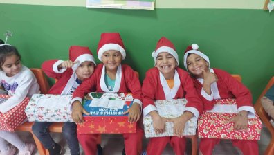 "Свят без граници" донесе усмивки на стотици деца - каква е идеята на кампанията?