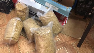 Разкриха престъпна група за незаконно производство на цигари (+видео)