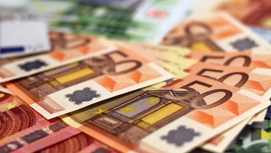 По-ниски разходи, повече инвестиции: ЕЦБ с прогноза за България в Еврозоната