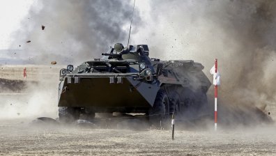 Путин праща войски в Донецк и Луганск да "поддържат мира"