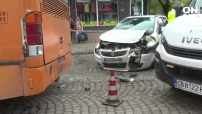 Дъщерята на тежко пострадалия мъж при катастрофата в Горна Баня търси свидетели