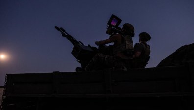 Русия тества успешно изстрелване на дронове от пикап в движение