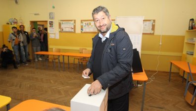 Христо Иванов: На страната ѝ трябва смело и реформаторско управление