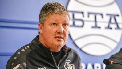 Любо Пенев доволен от резултата: Отборът пише нова история