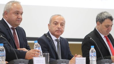 Донев и Демерджиев обобщиха свършеното до момента и посочиха целите пред МВР