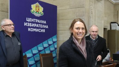 Ива Митева: Да се насочим към експертно правителство, няма да чертаем червени линии