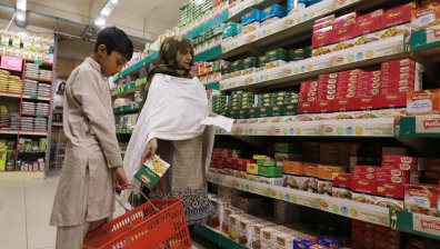 Опашките пред касите в магазините за храна изчезват?