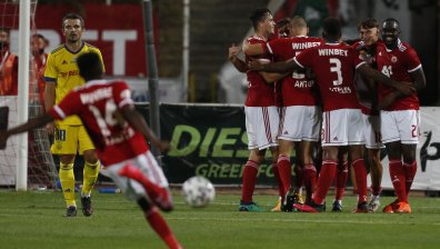 "Червено море" заля Борисовата градина в подкрепа на ЦСКА