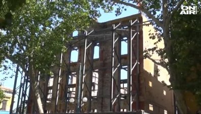 Лъч надежда за Пловдив: Възстановяват изгорелите тютюневи складове