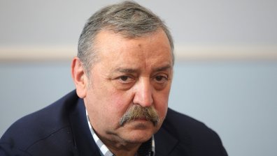 Положителните проби невинаги значат новозаразени