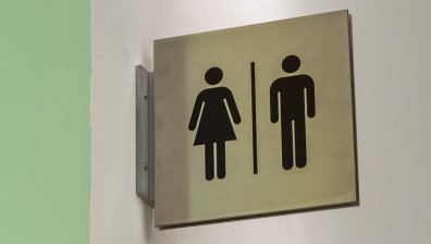 38 години турчин доказва, че е мъж, а не жена - 15 съдии и 19 прокурори се сменили по делото