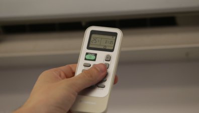 Хора, отопляващи се на климатици, ще са на студено - част от Пловдив е без ток