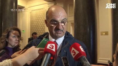 От БСП осъдиха думите на депутата Петър Петров, поискаха оставката му