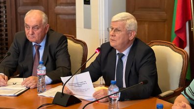 Кирил Вътев: Търсим решения, свързани с дългосрочното и устойчиво ползване на земеделските земи