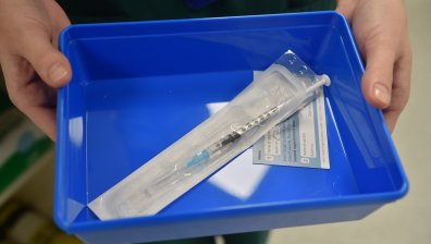 Обединените арабски емирства одобриха ваксина