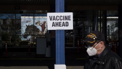 Броят на ваксинираните в САЩ надхвърли този на заразените